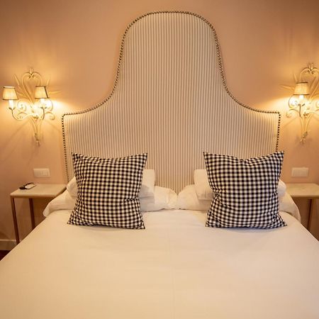 Hotel Carmen Boutique Baeza Bagian luar foto