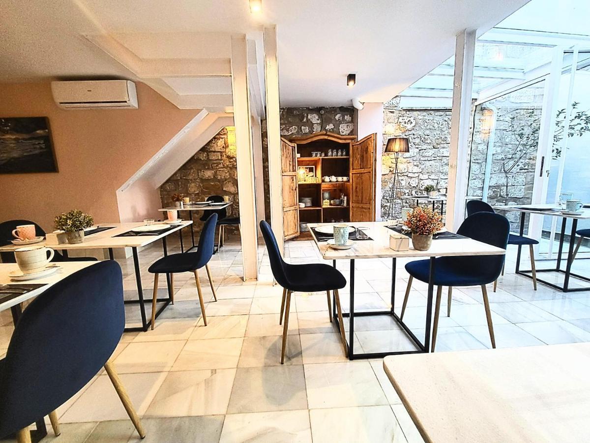 Hotel Carmen Boutique Baeza Bagian luar foto