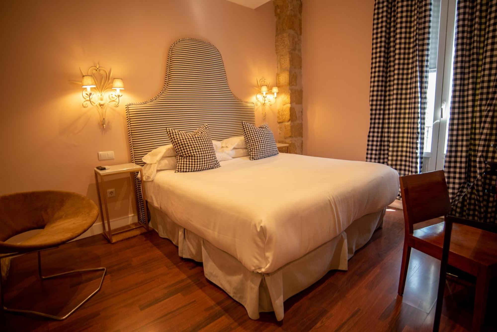 Hotel Carmen Boutique Baeza Bagian luar foto